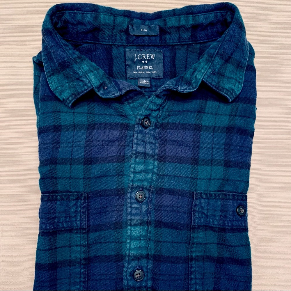 J. Crew Men’s Slim Flannel in size Large